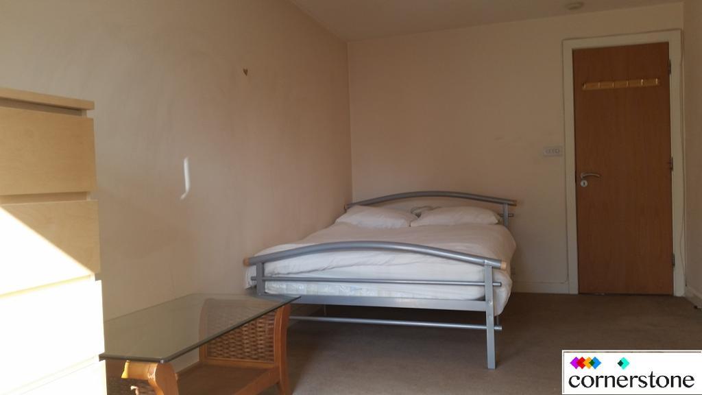 Rushey Green, Catford, Catford, London, SE6 4BE