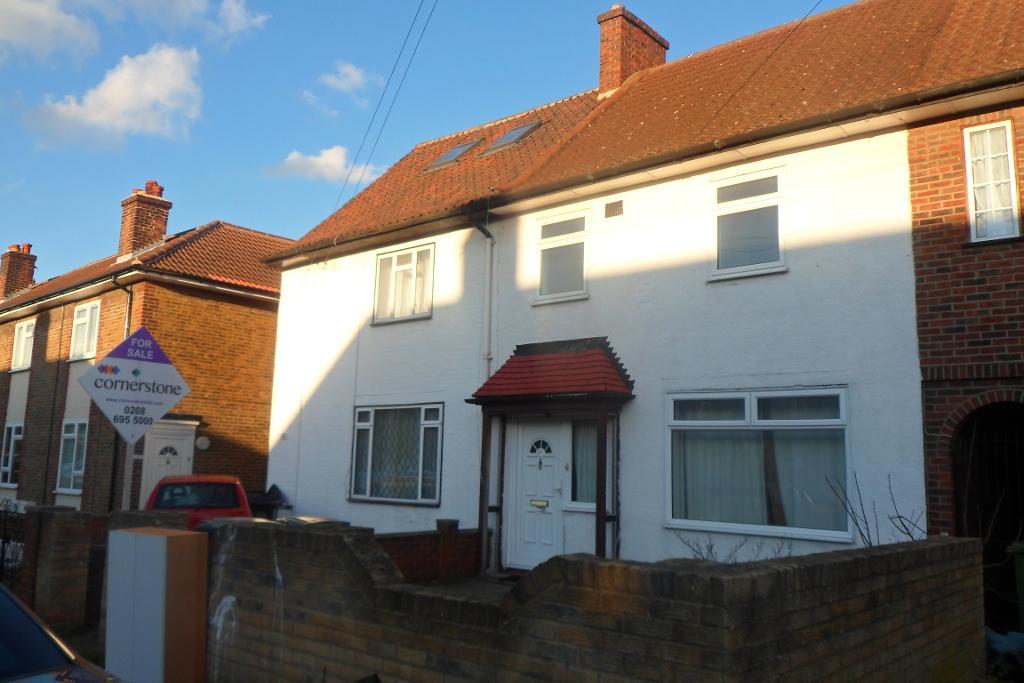 Knapmill Road, Catford, London, SE6 3TF