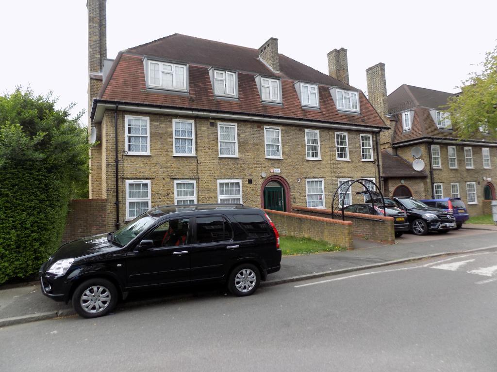 Gilton Road, Catford, SE6 1PJ