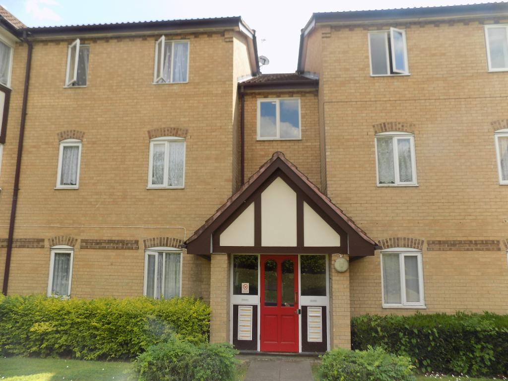 Britton Close, Catford, London, SE6 1AP