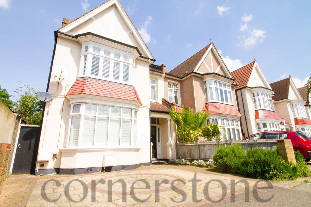 Arran Road, Catford, London, SE6 2LT